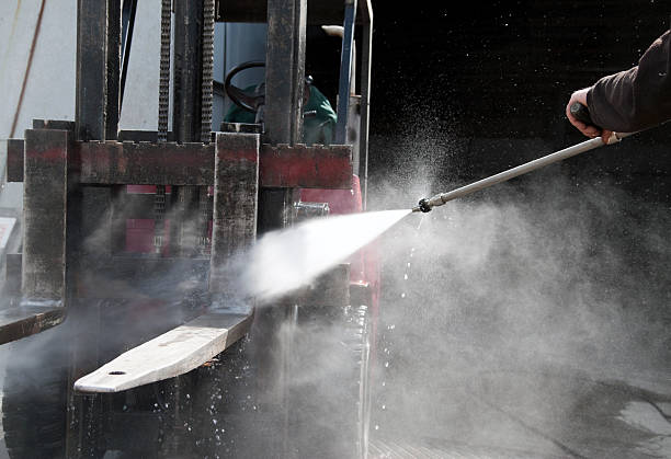Best Pressure Washing Near Me  in Oak Creek, WI